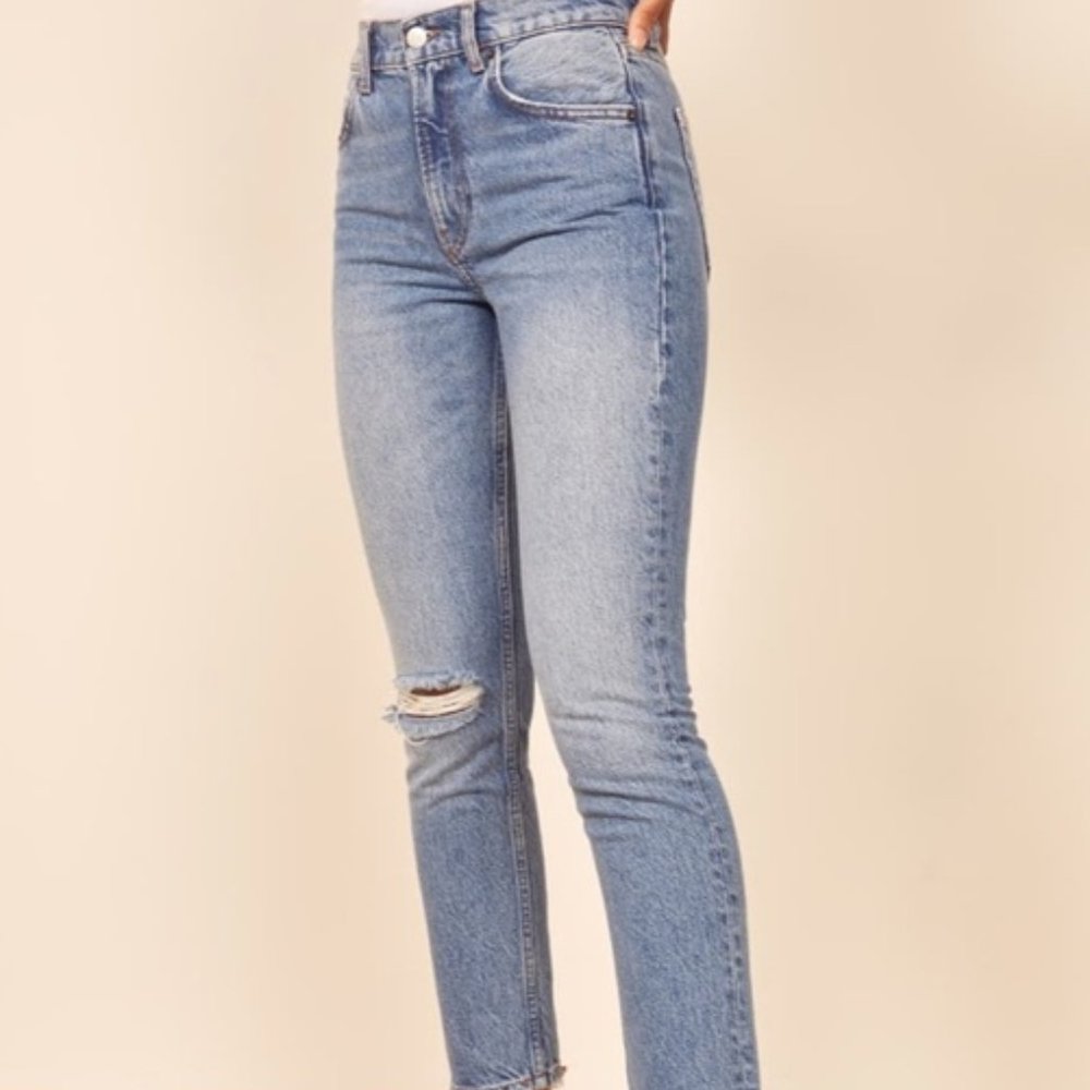 Reformation Julia High Cigarette Jean Shasta Destroyed Light Wash Jeans 25